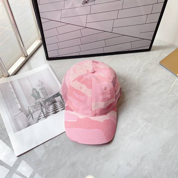 Miu Miu Hat MUH00236